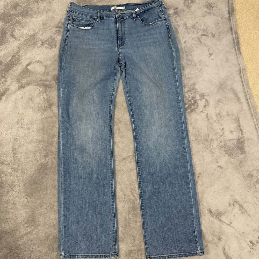 Levis 505™ Straight Leg‎ Women's Jeans